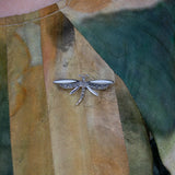 Broche libélula estilo antiguo